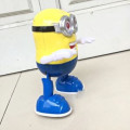 Đồ chơi robot Minion biết nhảy múa, phát nhạc, dùng pin