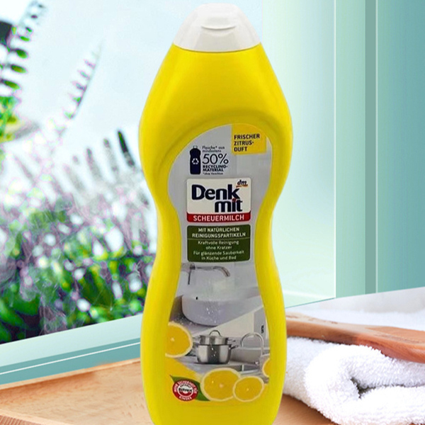 Kem tẩy rửa đa năng dạng sữa Denkmit 750ml hương cam quýt