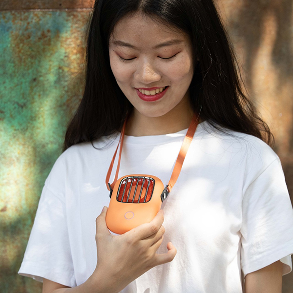 Quạt tích điện mini đeo cổ siêu mát, Màu cam