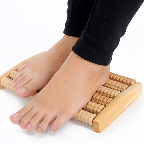 Bàn lăn gỗ 5 hàng massage chân hỗ trợ lưu thông khí huyết