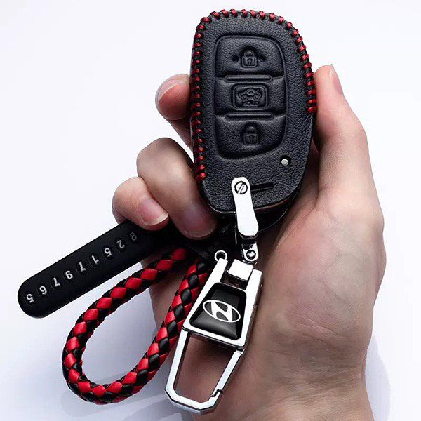 Bao da chìa khóa ô tô cho Hyundai 3 nút bấm cao cấp, Màu đen chỉ đỏ